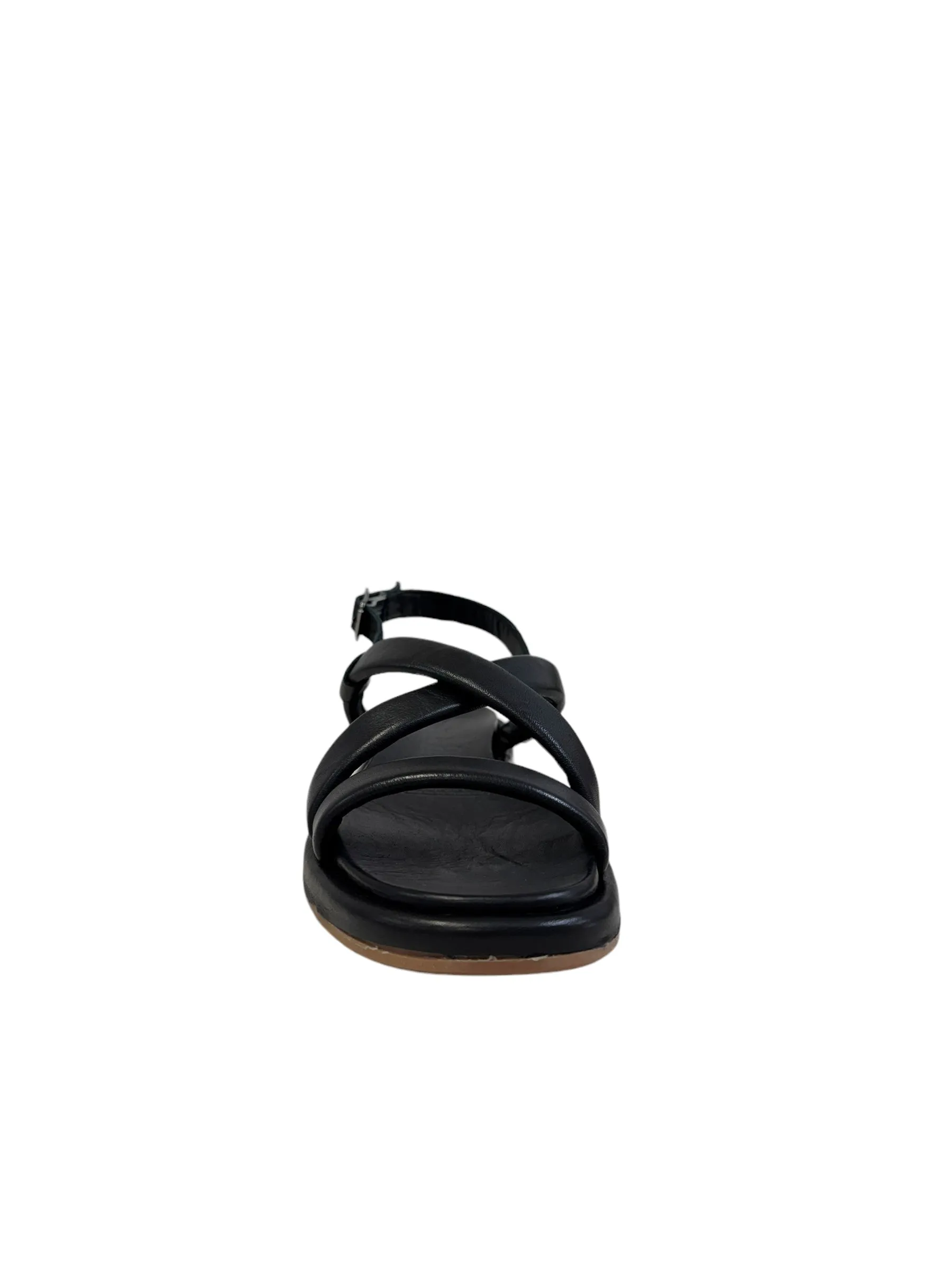 Belle- Black