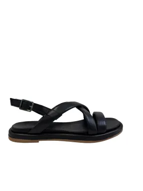 Belle- Black