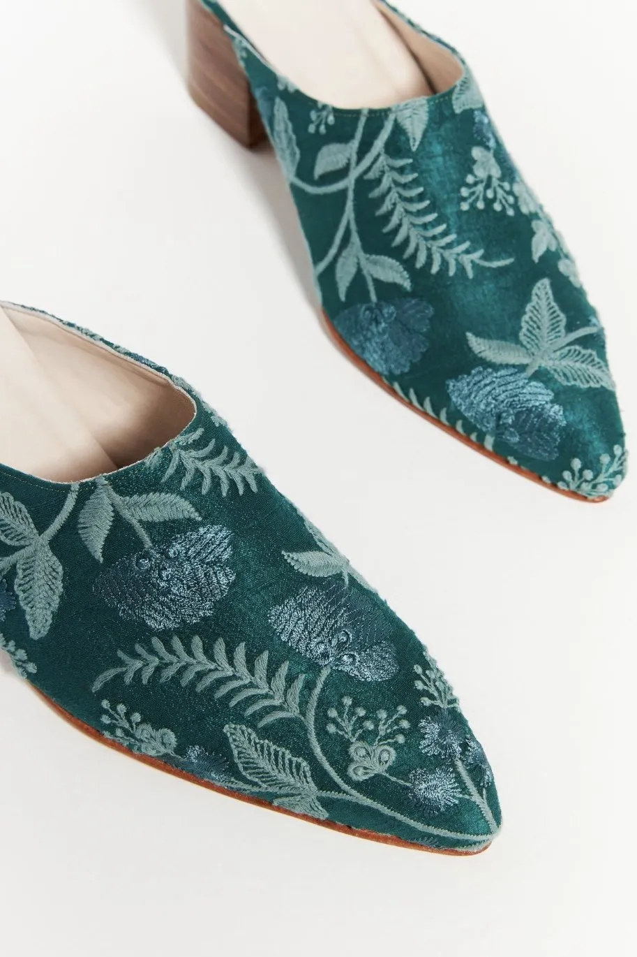 BOTANICAL HEELED MULES X ANTHROPOLOGIE
