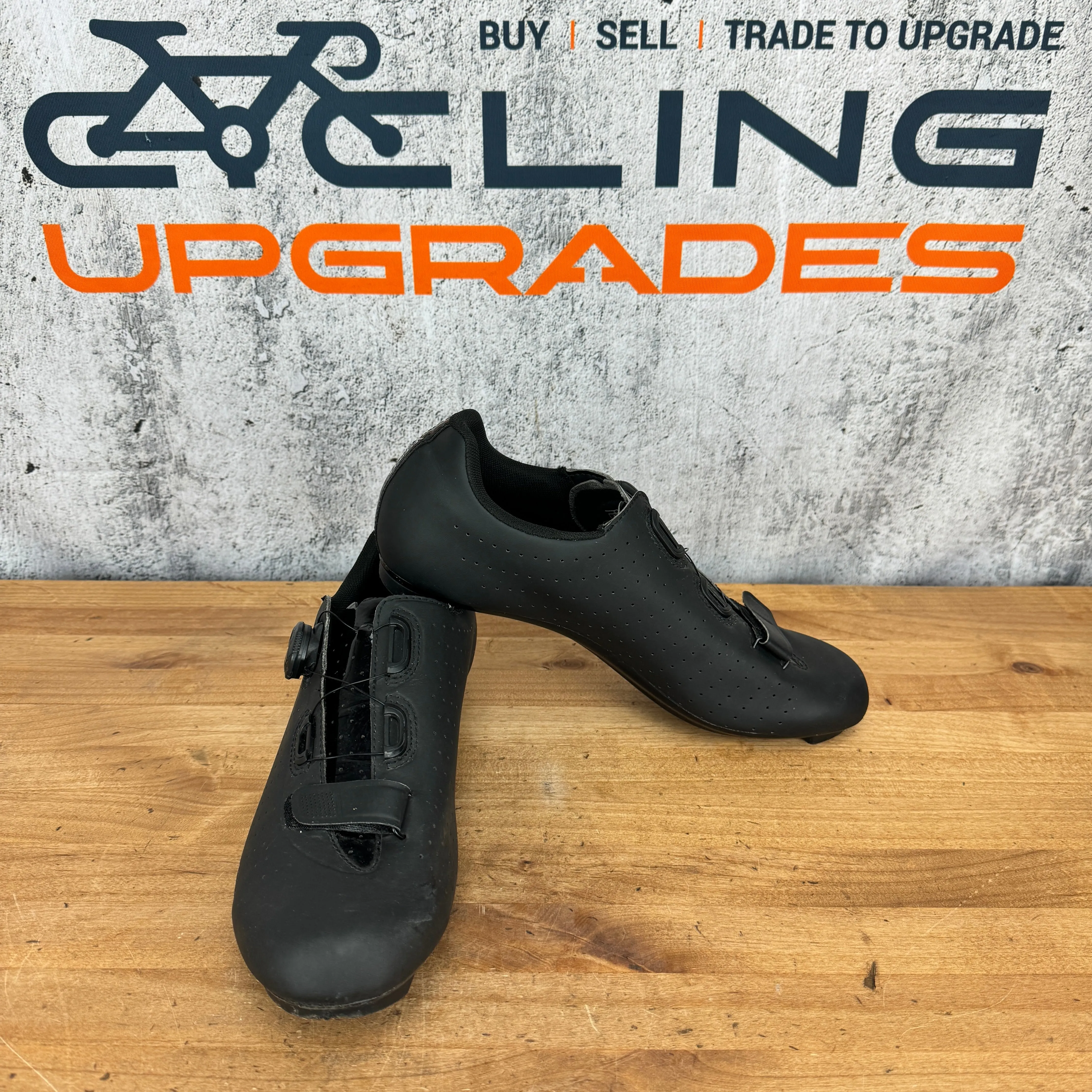 Fizik Tempo Overcurve R5 45 EU 11.5 US 3-Bolt Men's Cycling Shoes