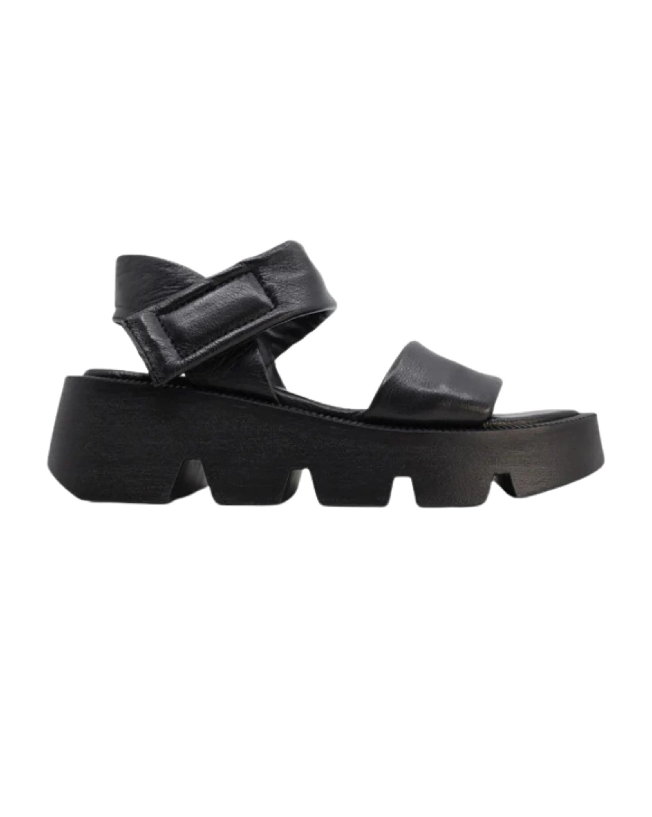 Novi Sandals