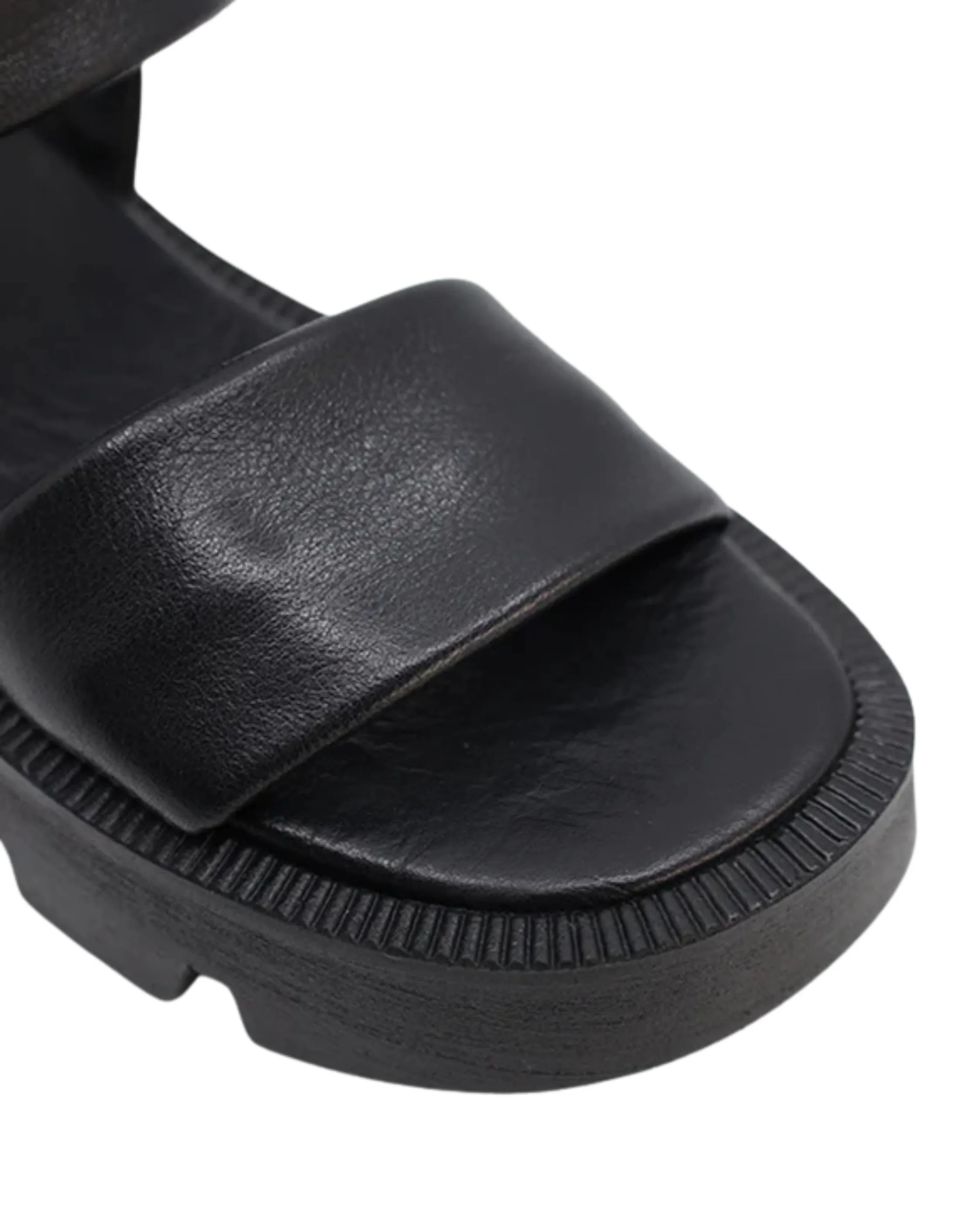 Novi Sandals