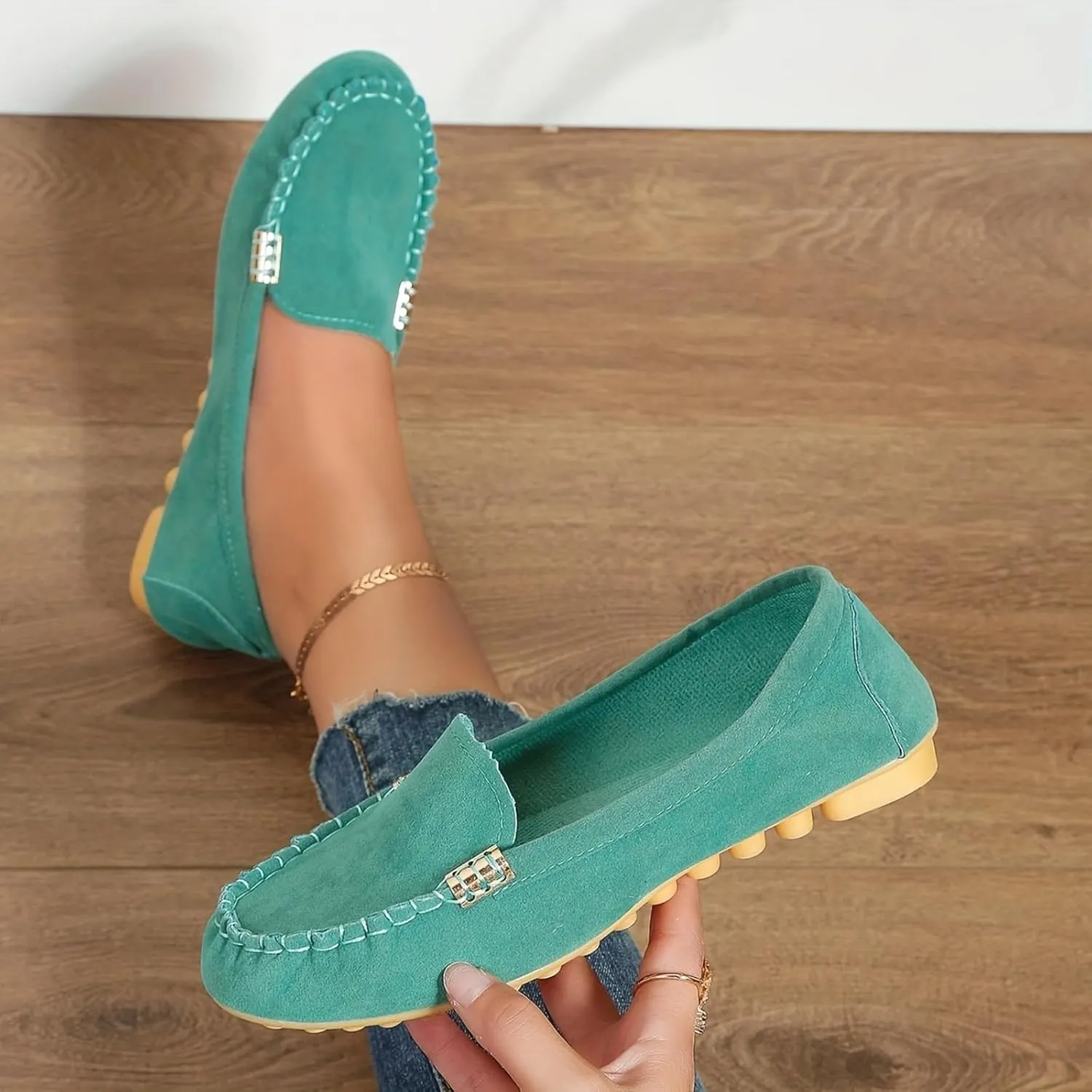 Women's Classic Comfort Penny Loafers Casual Slip On Lightweight Walking Flats Business Casual Shoes Arch Support Women Lightweight Comfortable Shoes Walking Driving Shoe
