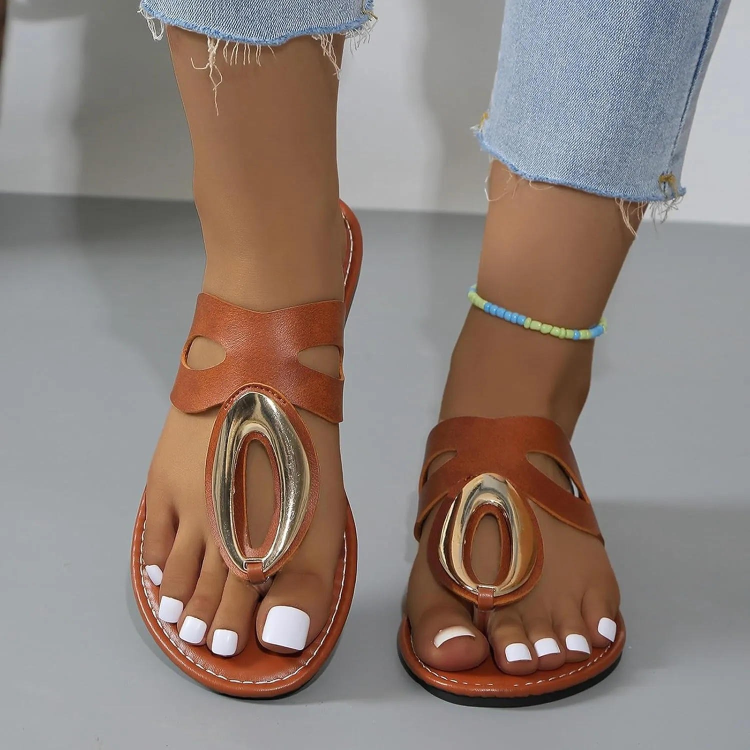 Women's Flat sandals Stylish Beach Footwear Non Slip Women Sandals Comfortable and Lightweight Casual Flip Flops sandals